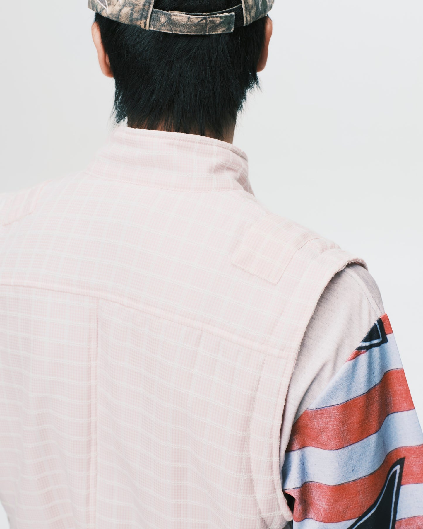 (nu-J27) Lou Vest