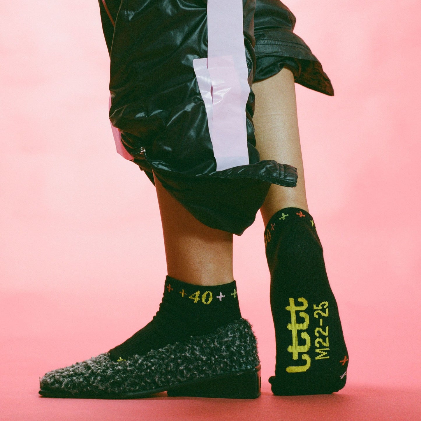 LTTT - SHUFFLE SOCKS - Black++++