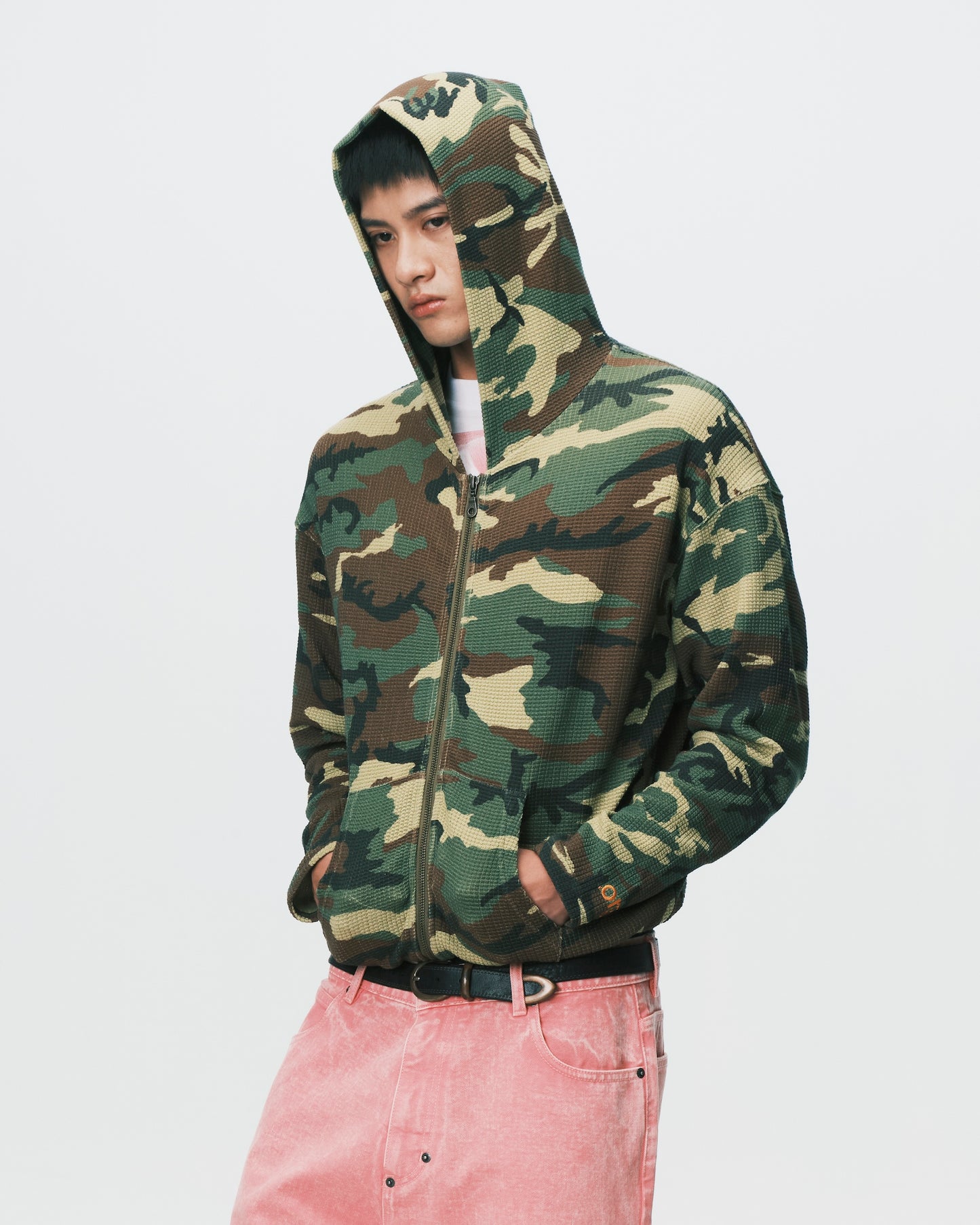 (nu-24) Slim Waffle Zip Hoodie Woodland Camo
