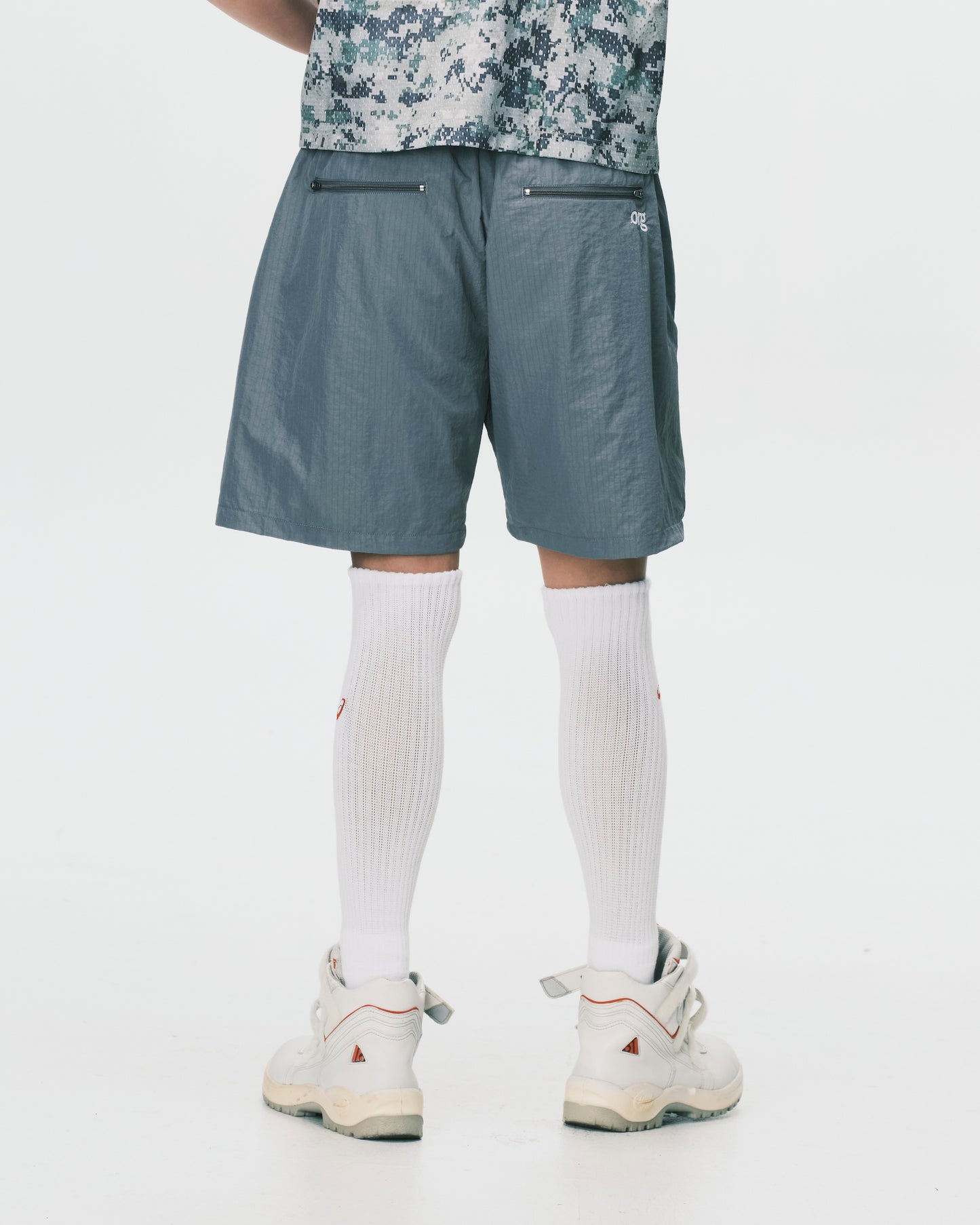 (nu-P63) Profile Shorts Gray