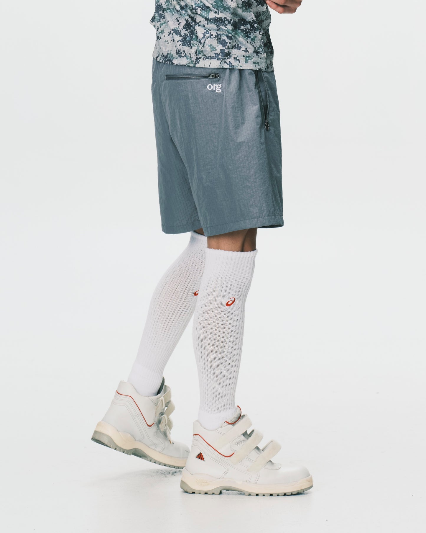(nu-P63) Profile Shorts Gray