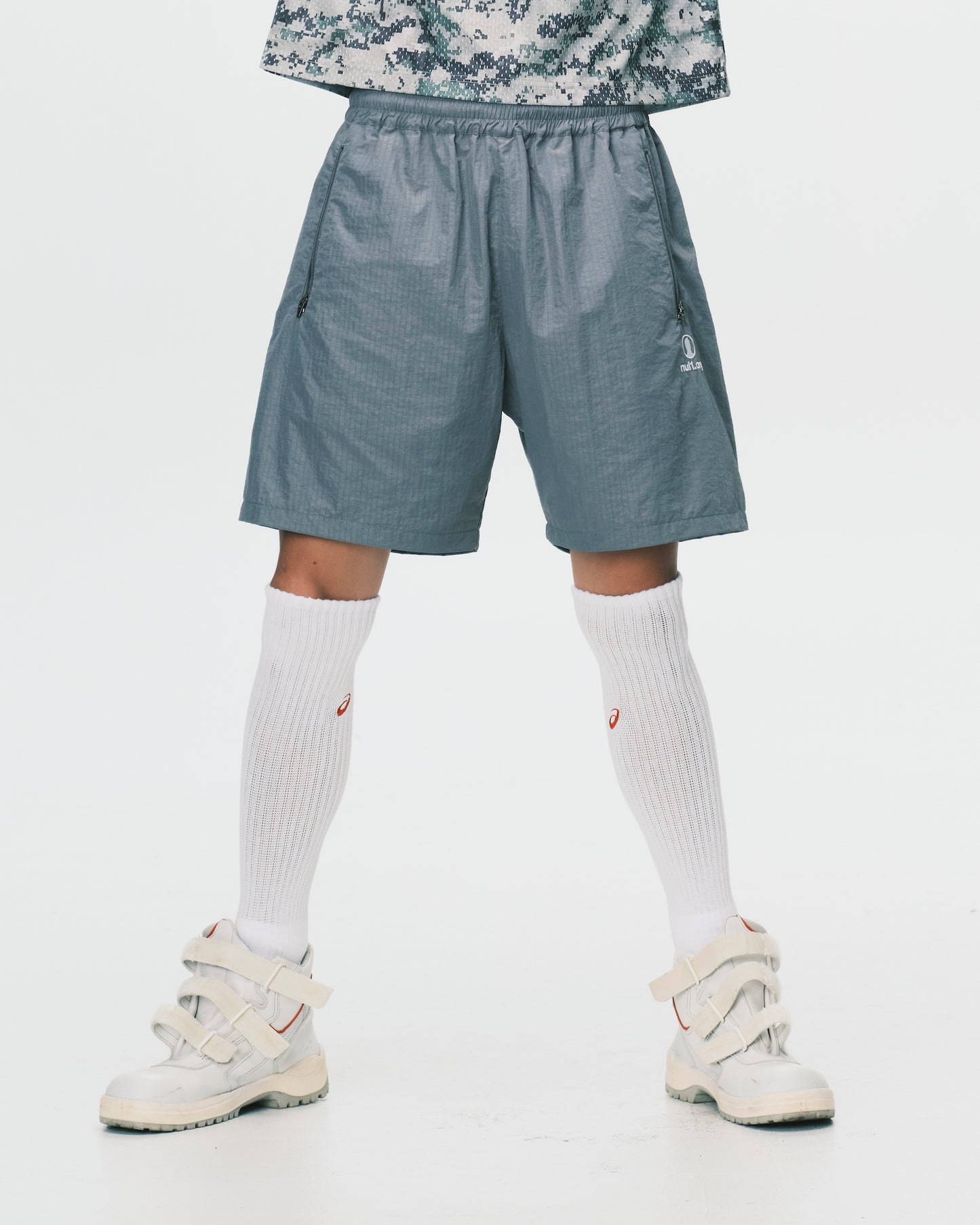 (nu-P63) Profile Shorts Gray