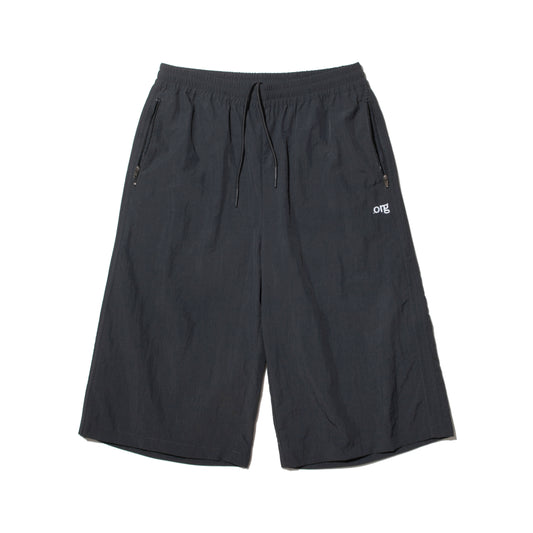 (nu-P55) Citizen Cropped Shorts Black