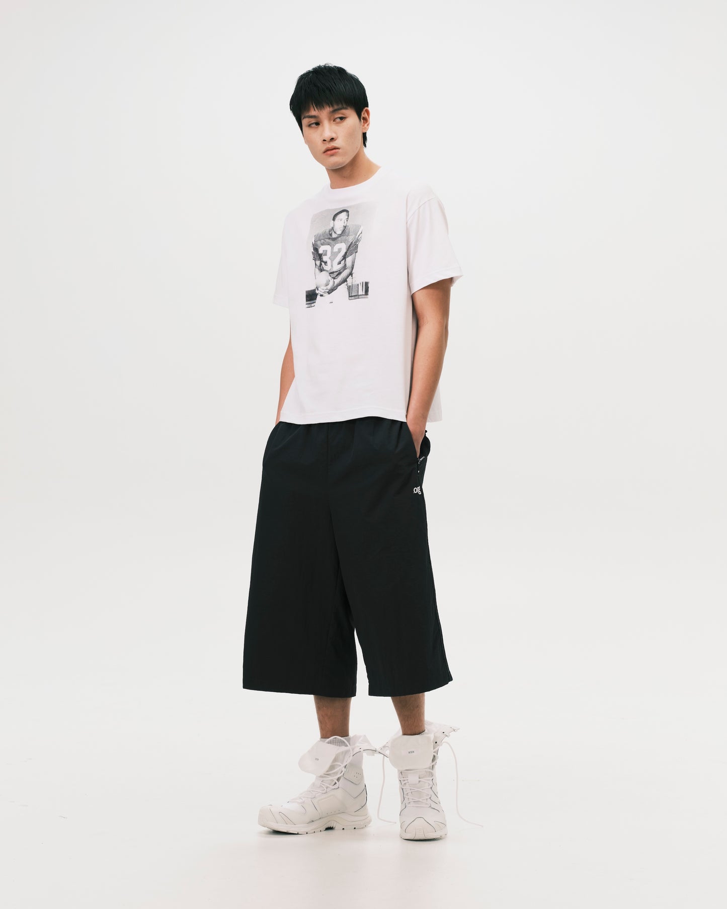 (nu-P55) Citizen Cropped Shorts Black
